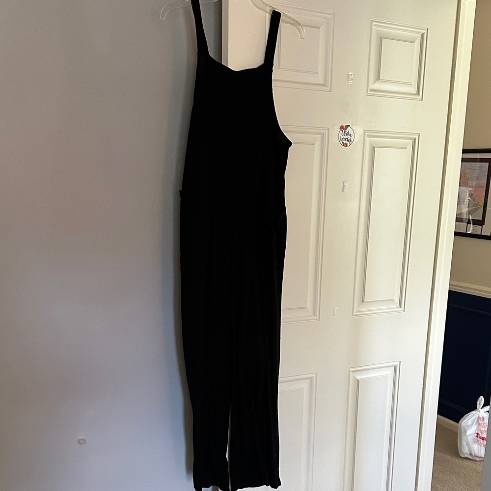 Spoiled Black Textured Garment
